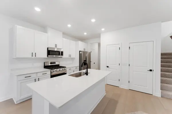 3040 Ash ST, Little Canada, MN 55117