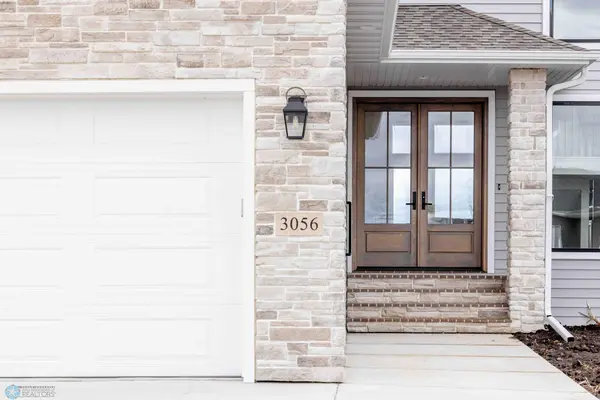 3056 PRAIRIE FARMS CIR S, Fargo, ND 58104