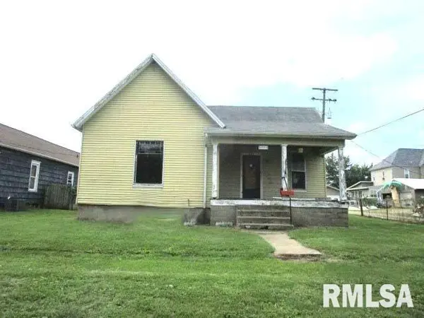 534 E MAPLE ST, Canton, IL 61520