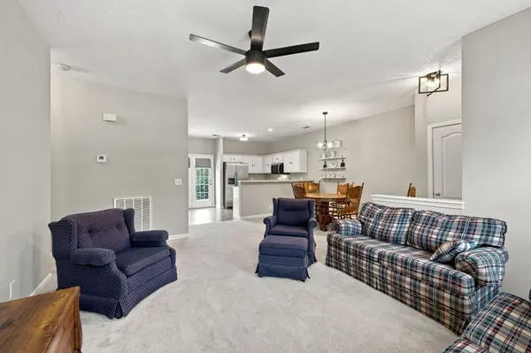 949 Seven Oaks Blvd, Smyrna, TN 37167