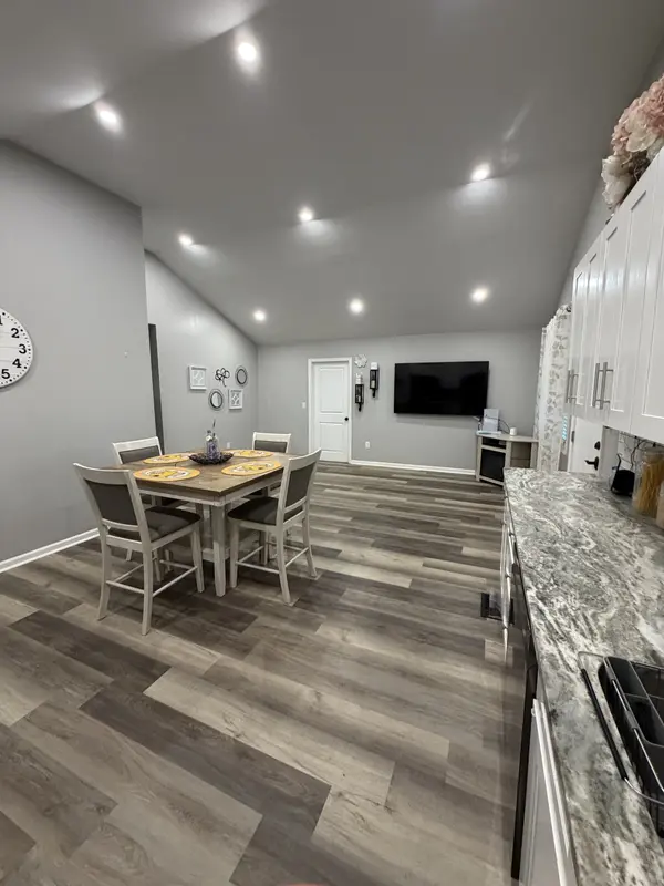 111 Lynn Dr, Hendersonville, TN 37075