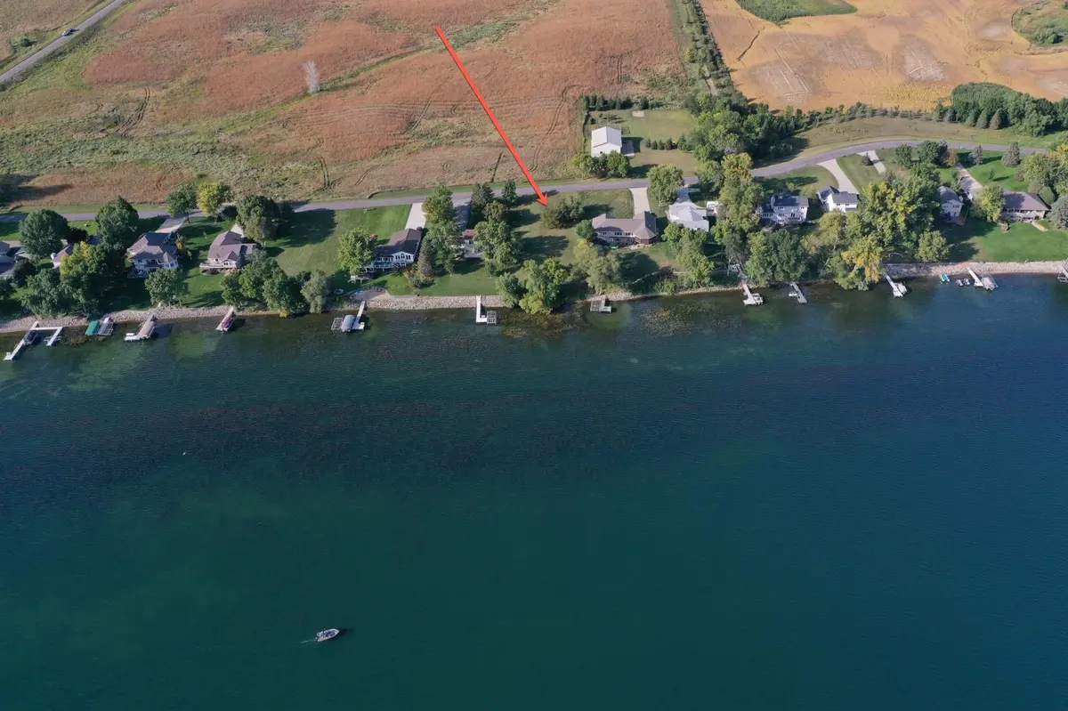 1245 137th AVE NW, Spicer, MN 56288