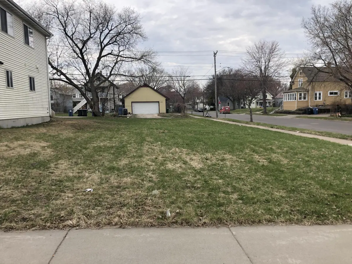 1429 Morgan AVE N, Minneapolis, MN 55411