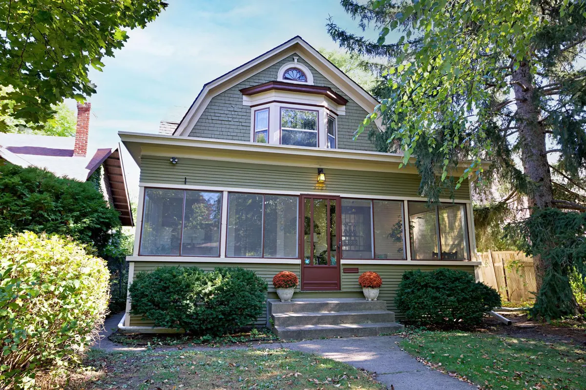 3727 Pleasant AVE, Minneapolis, MN 55409