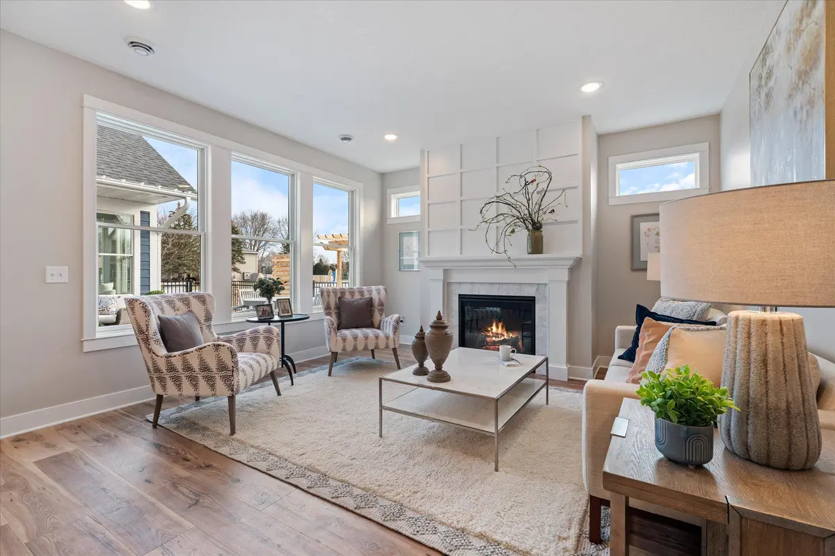 2289 Old Bridge LN, Hastings, MN 55033
