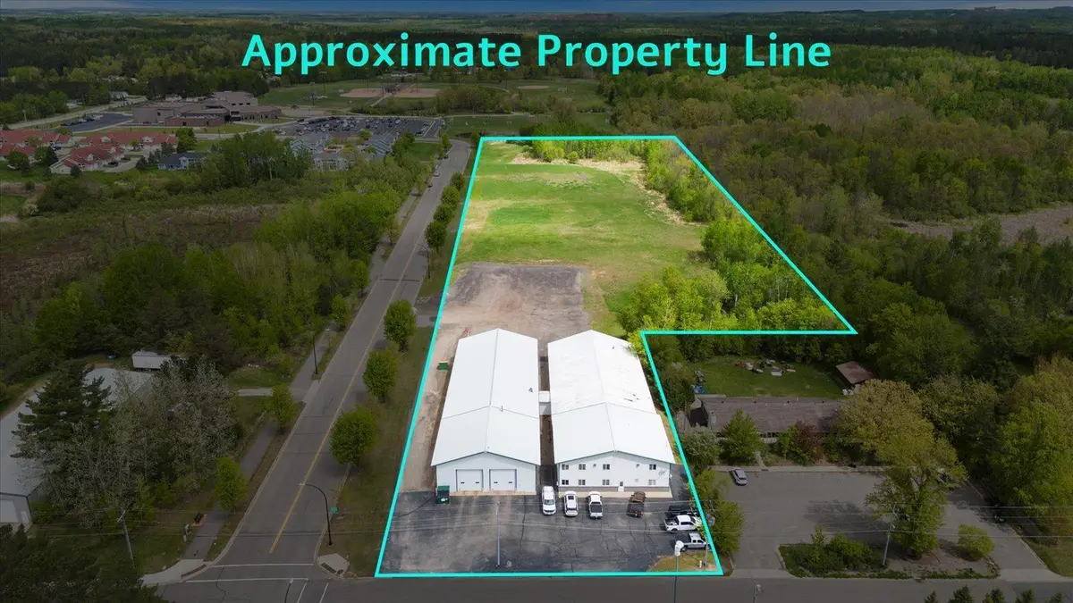 1303 NE 7th ST, Grand Rapids, MN 55744