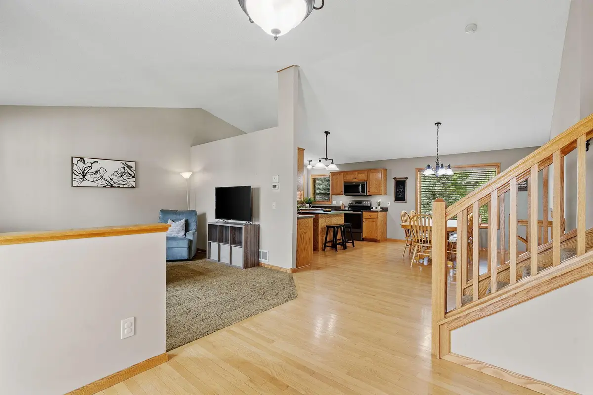 6426 84th ST NE, Monticello, MN 55362