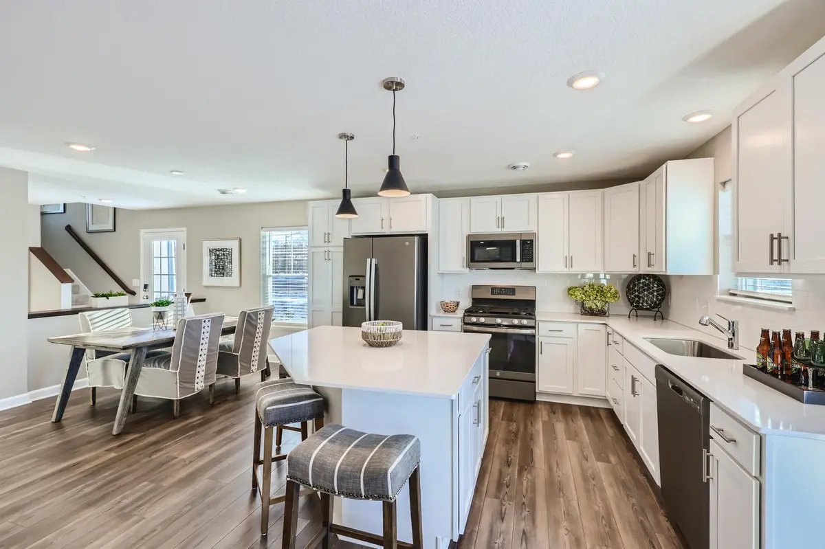 8014 149th LN NW, Ramsey, MN 55303