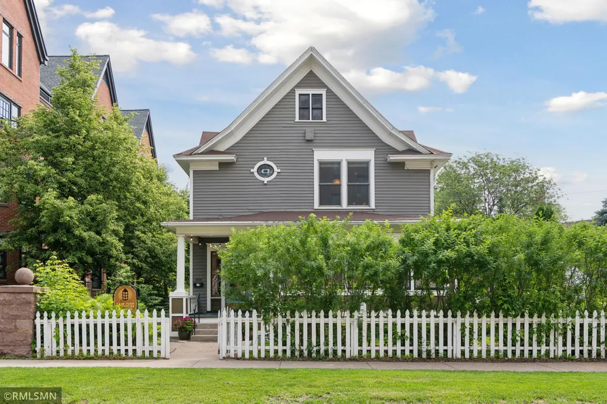 76 Western AVE N, Saint Paul, MN 55102