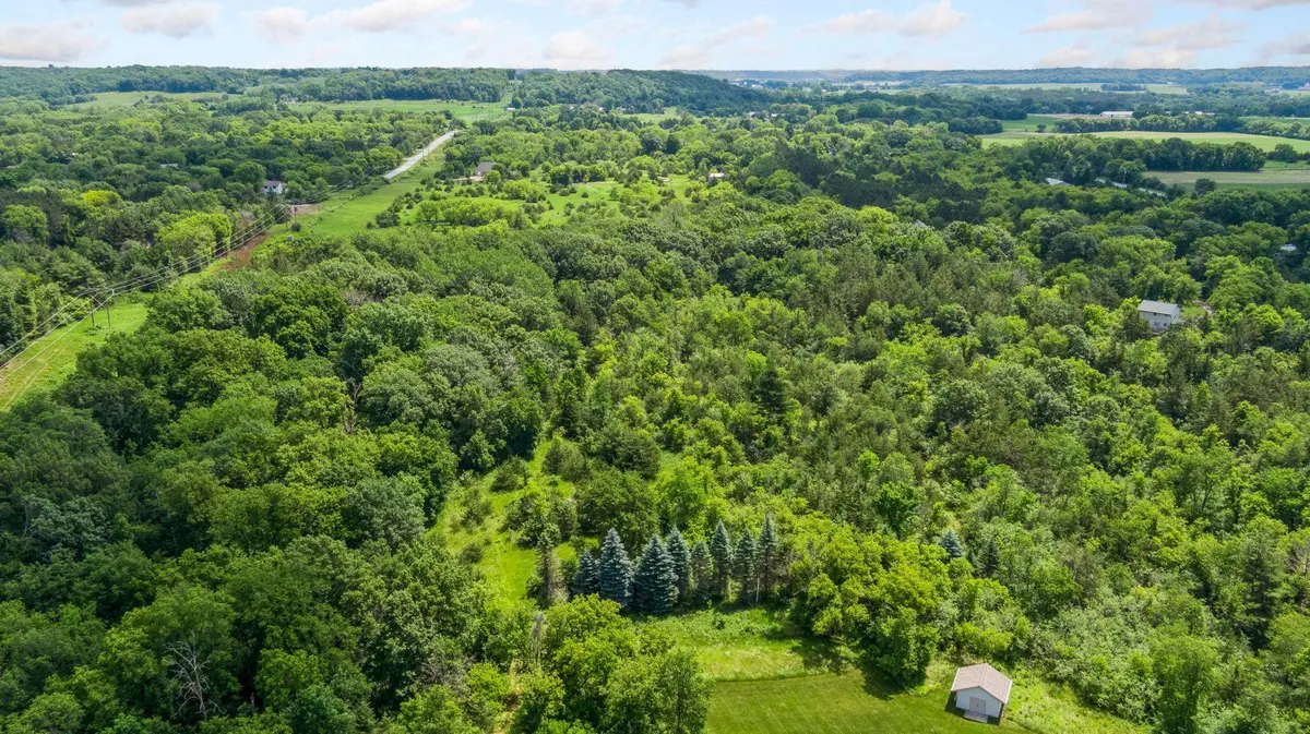 XXX Glen CIR, River Falls, WI 54022