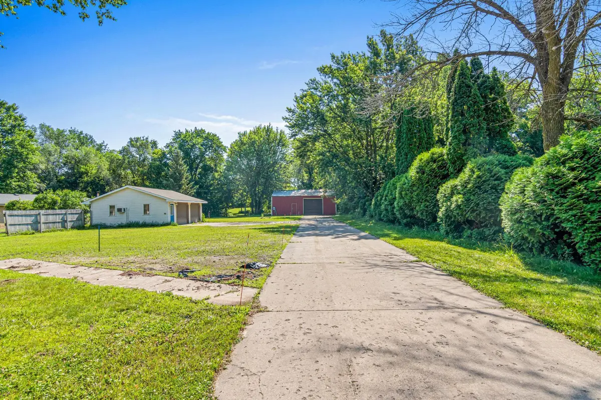 6356 Hodgson RD, Lino Lakes, MN 55014