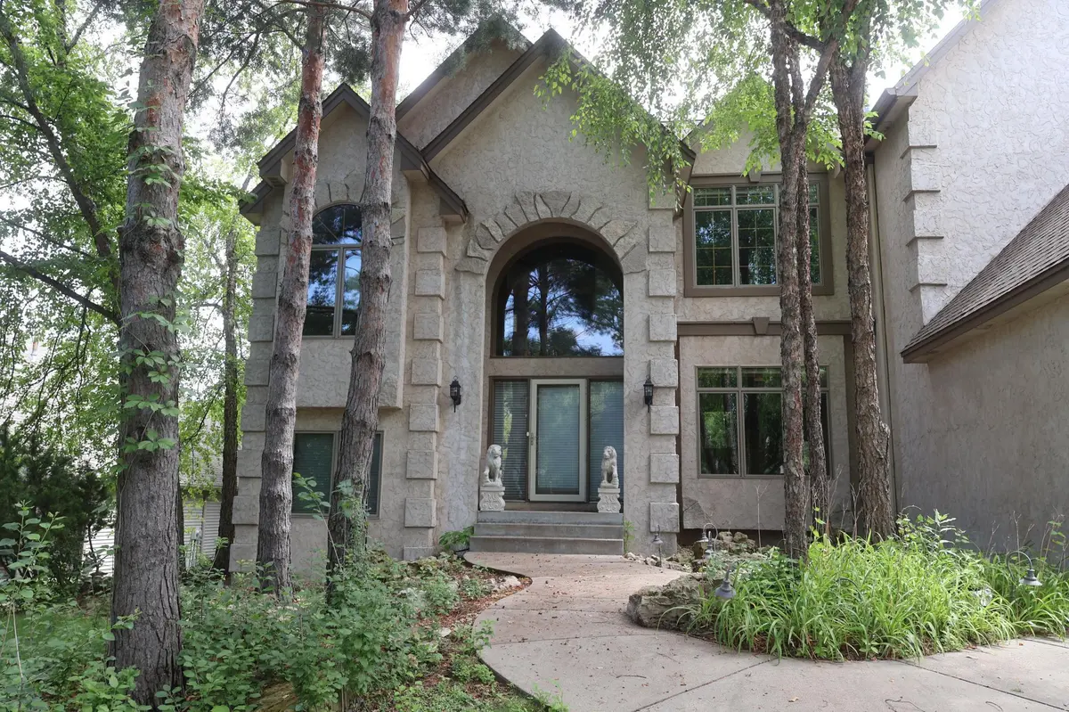 12625 Sable DR, Burnsville, MN 55337