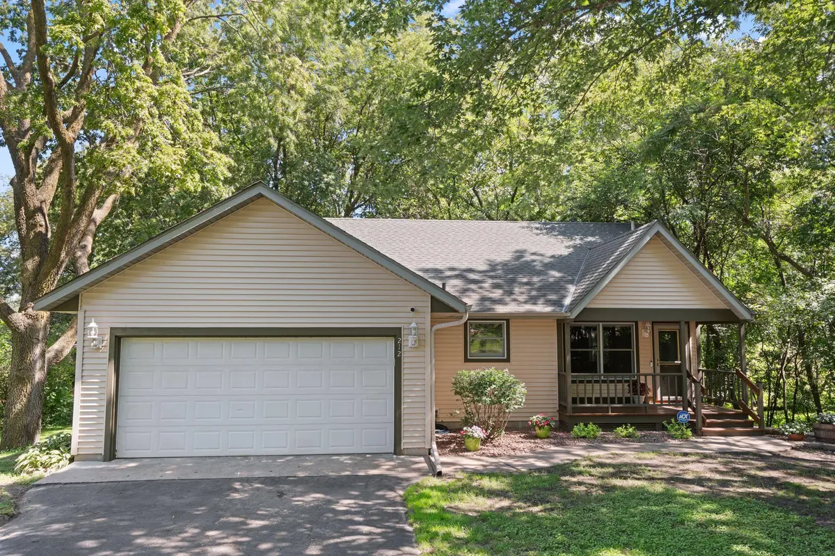212 Xenia ST, Elk River, MN 55330