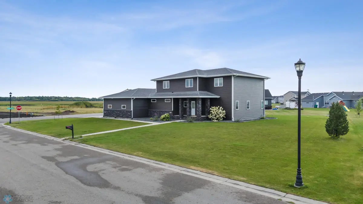 530 Piper ST, Kindred, ND 58051