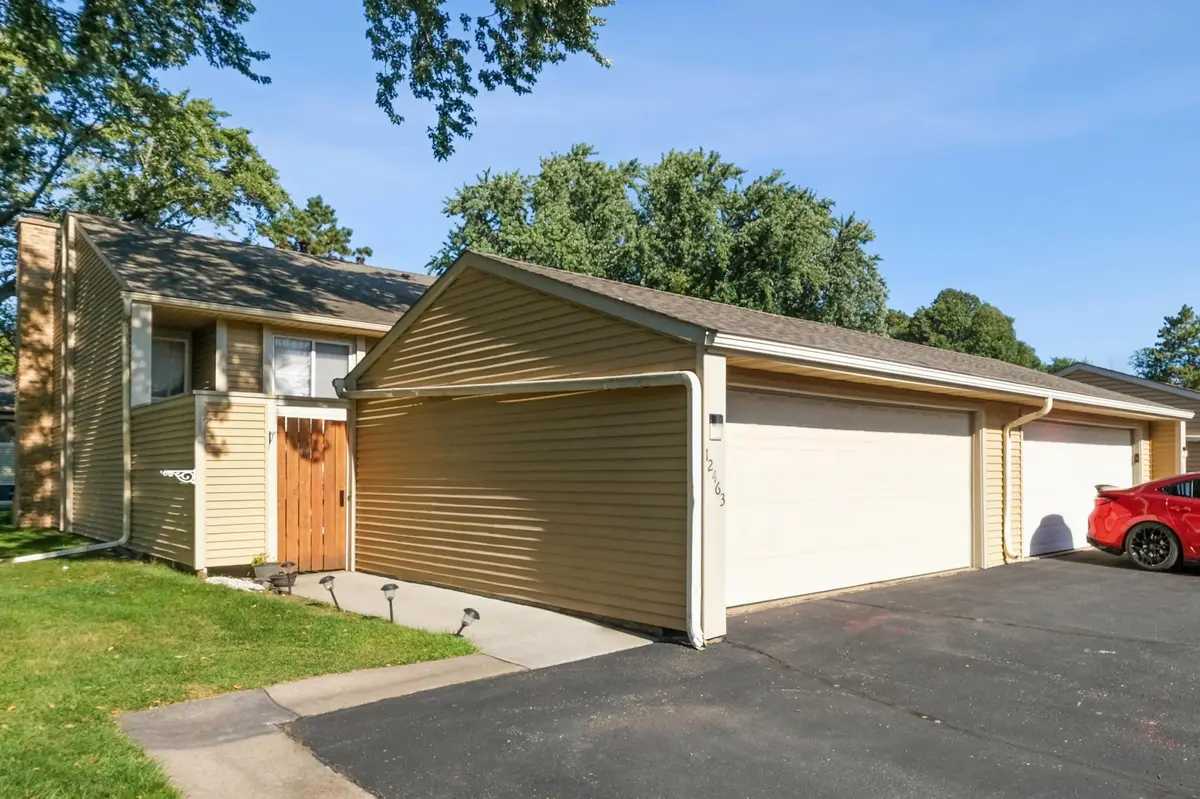 12463 Drake ST NW, Coon Rapids, MN 55448