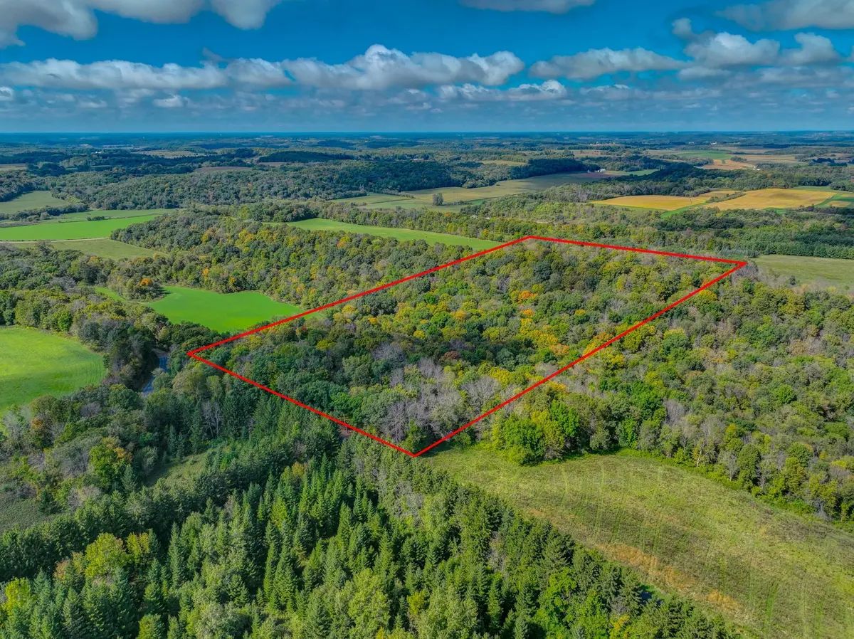 xxx 810th AVE, River Falls, WI 54022