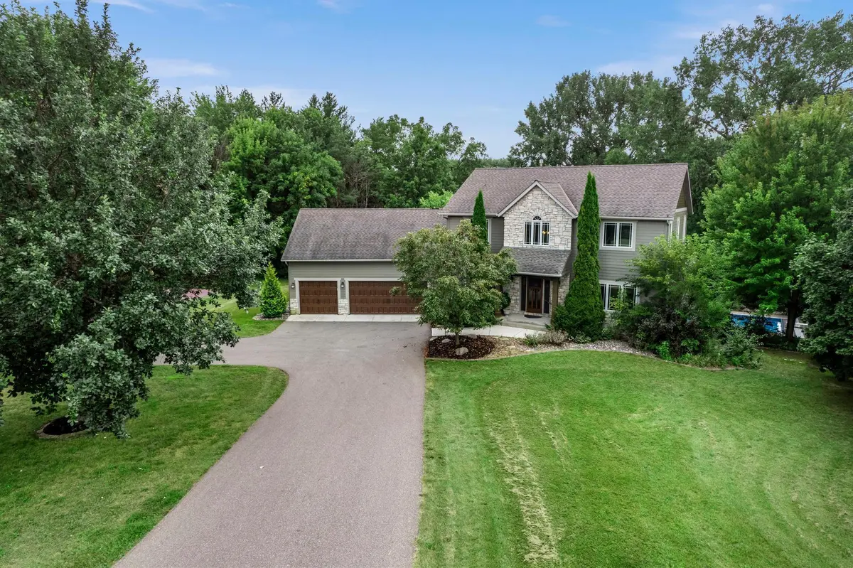13599 Stonebrooke Curve, Shakopee, MN 55379