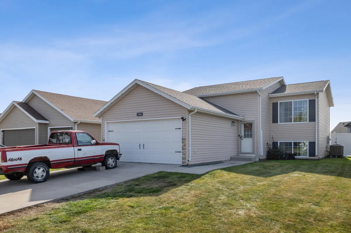 3001 32nd AVE S, Moorhead, MN 56560