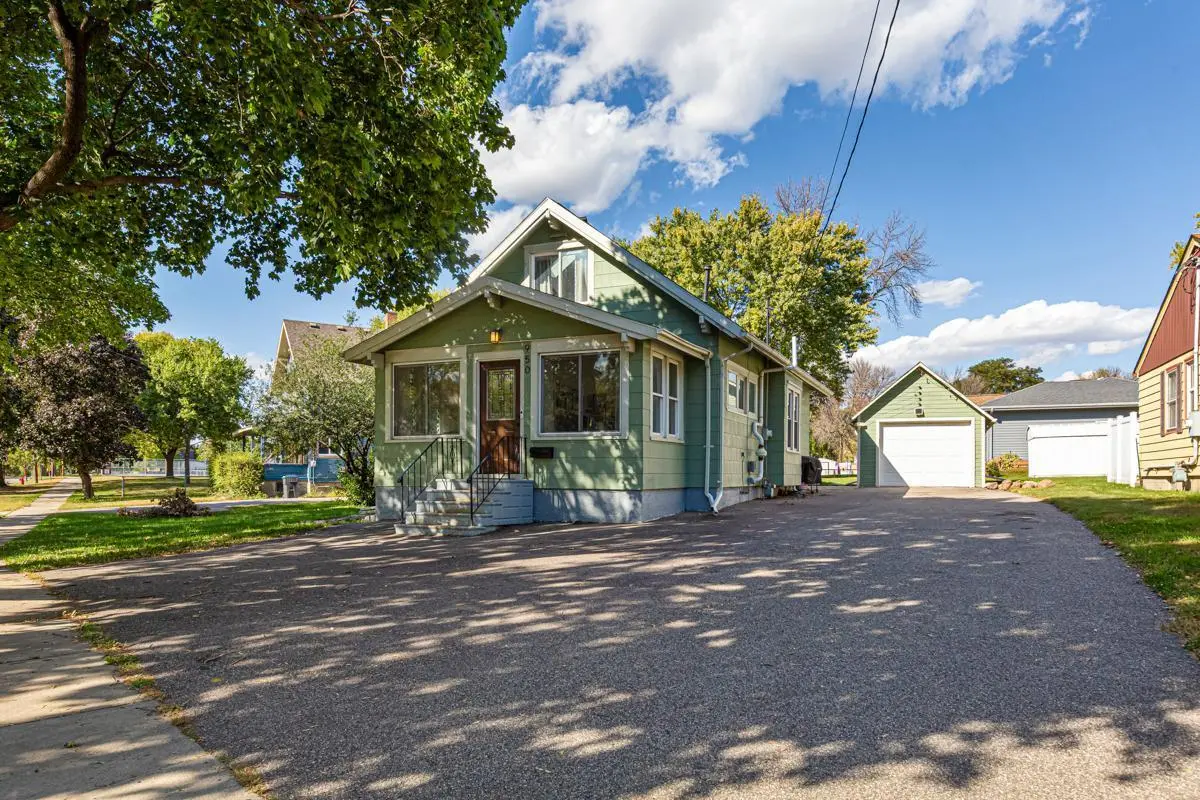 950 E Main ST, Mankato, MN 56001