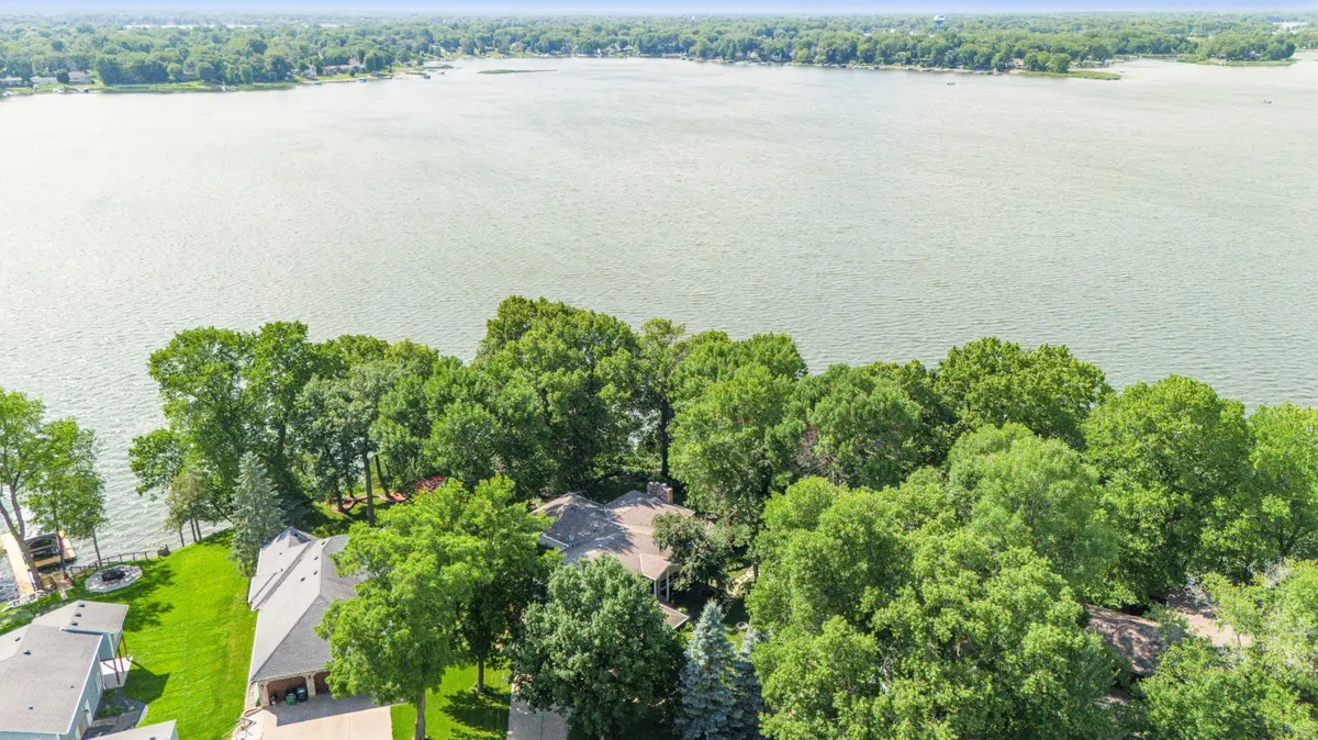 14034 Old Holt CT, Lindstrom, MN 55045