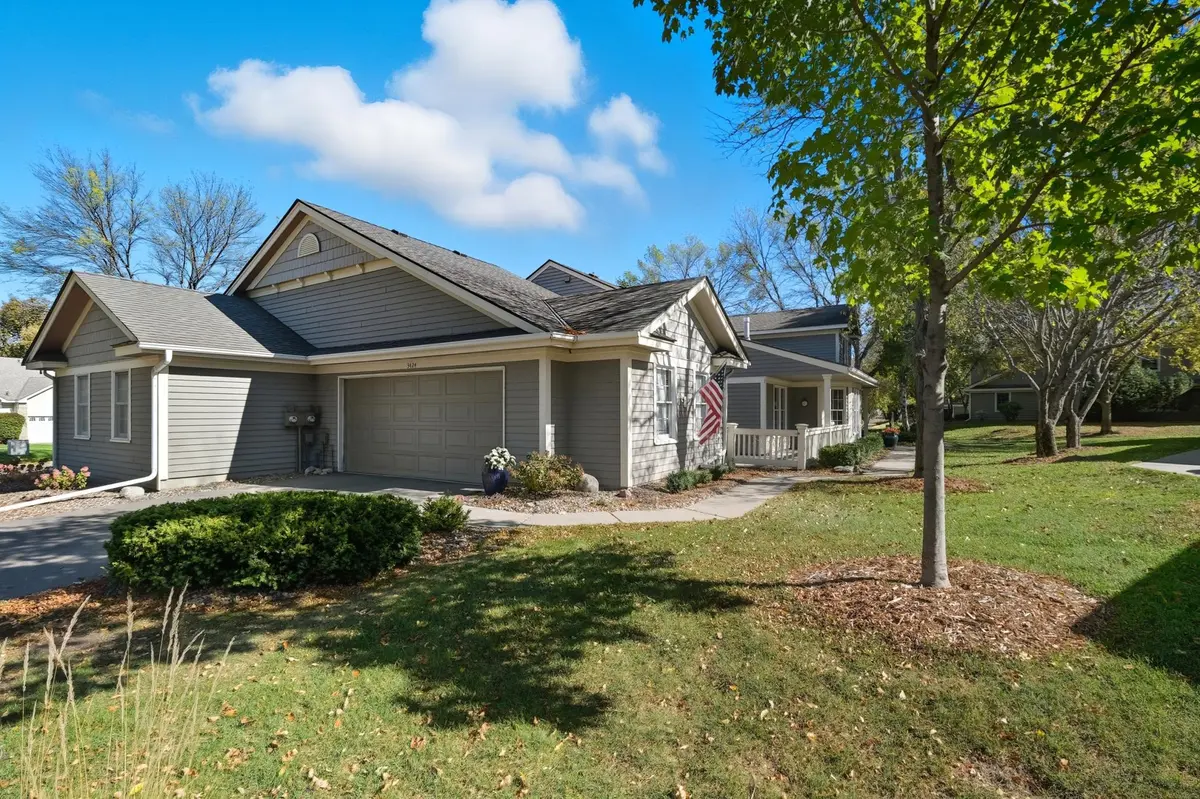 3424 Ivy CT, Eagan, MN 55123