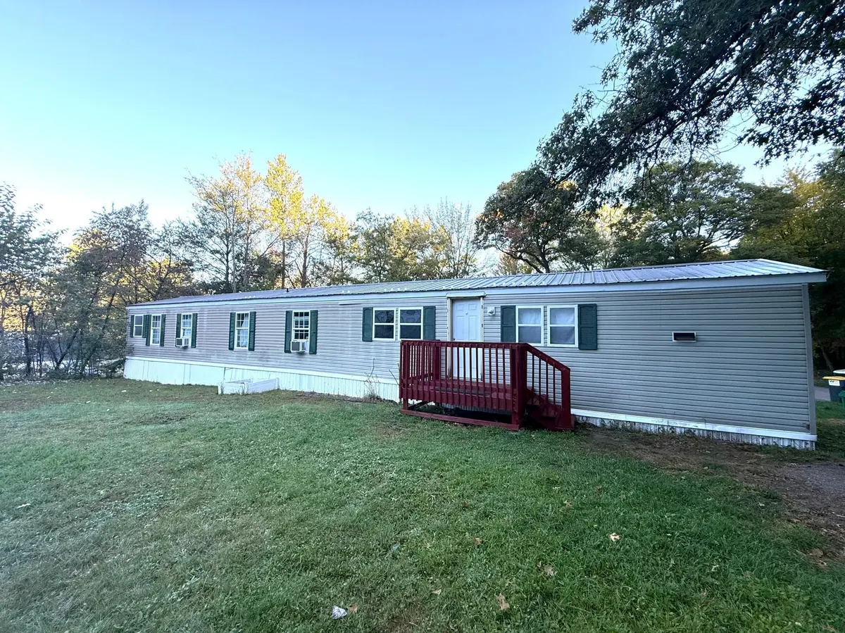 583 Peony LN, Altoona, WI 54720