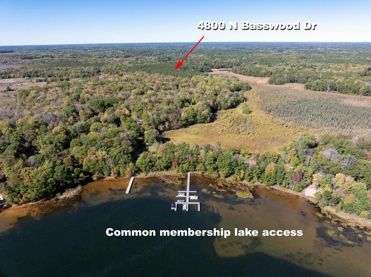 4800 N Basswood DR, Webster, WI 54893