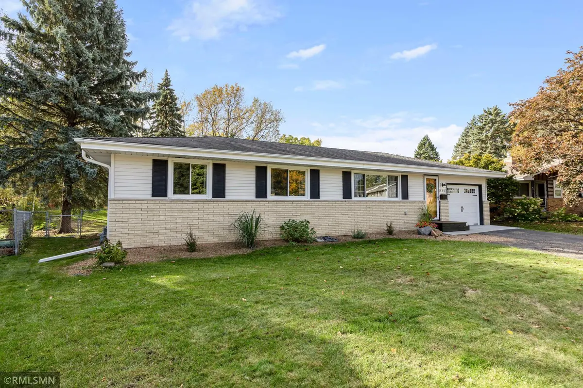 1660 Fairway DR NE, Columbia Heights, MN 55421