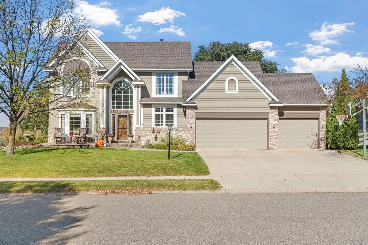 9043 163rd ST W, Lakeville, MN 55044