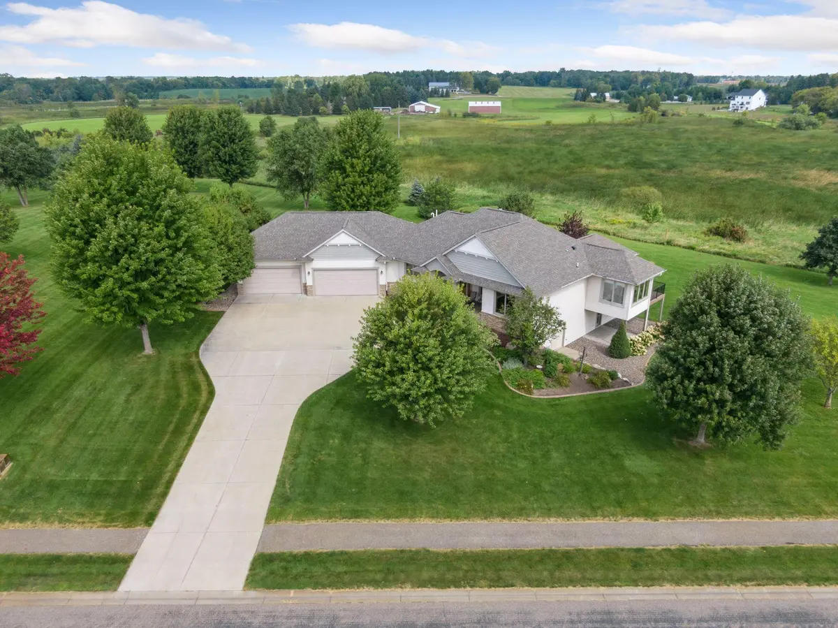 24700 Trail Haven LN, Rogers, MN 55374