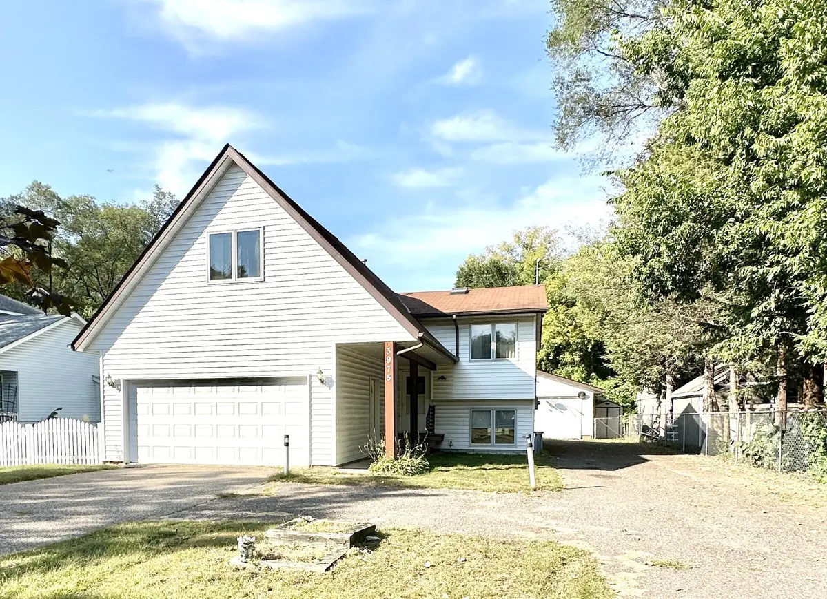 3975 Lovell RD, Circle Pines, MN 55014