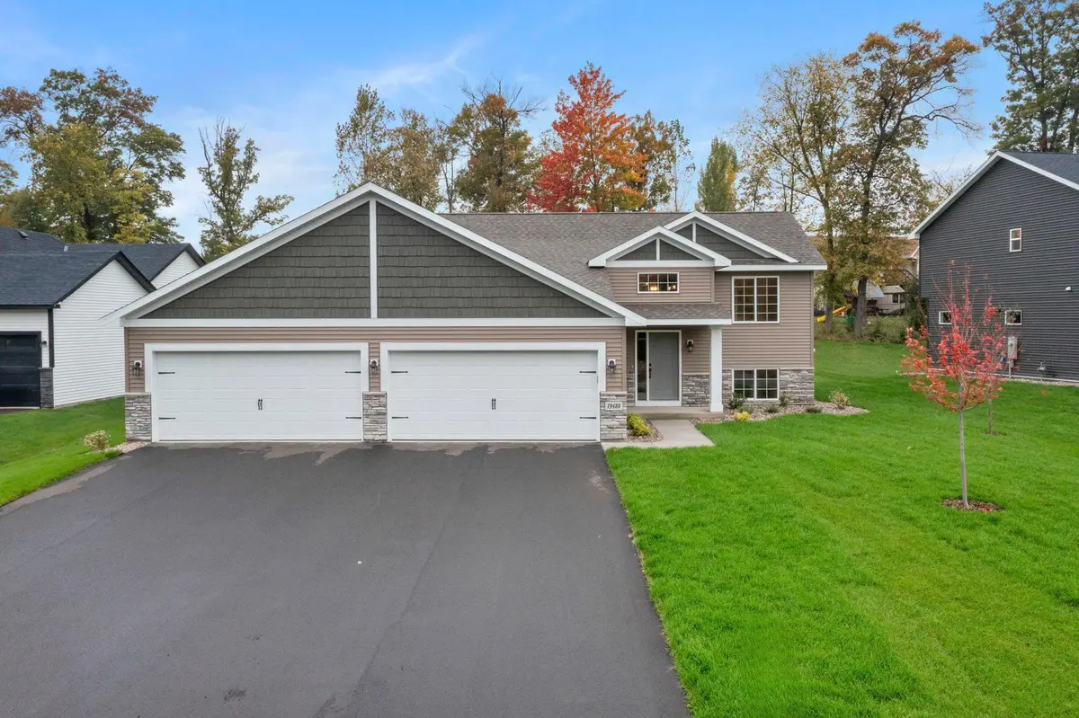3226 Nottingham RD S, Saint Cloud, MN 56301