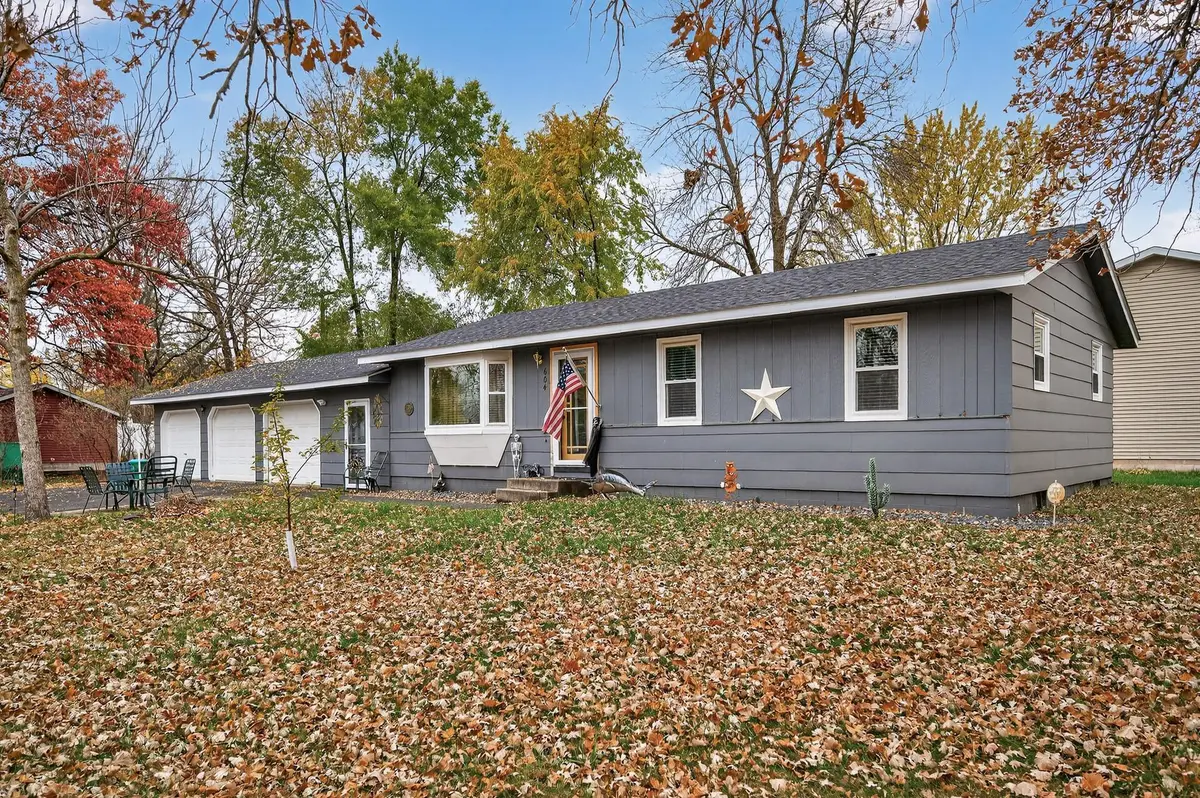 604 11th ST N, Princeton, MN 55371