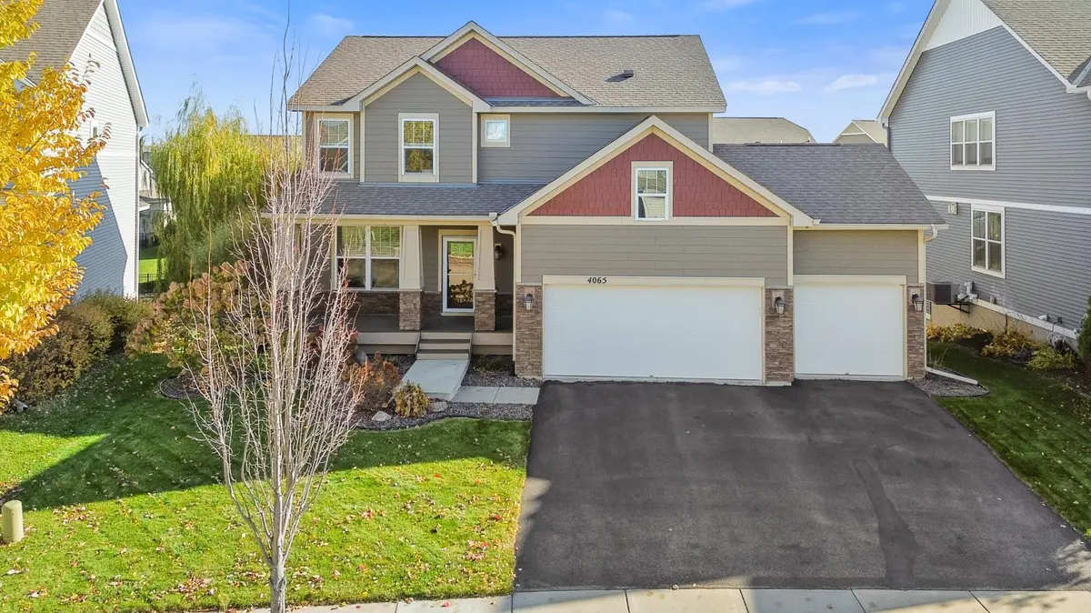 4065 Holasek PATH, Chaska, MN 55318