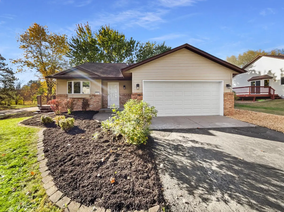 5312 Ojibway AVE N, Stillwater, MN 55082