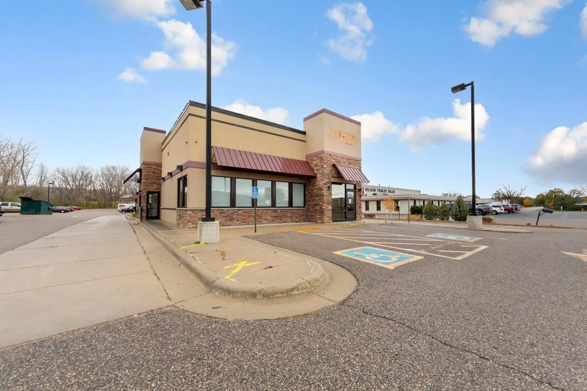 101 W Lind CT, Mankato, MN 56001