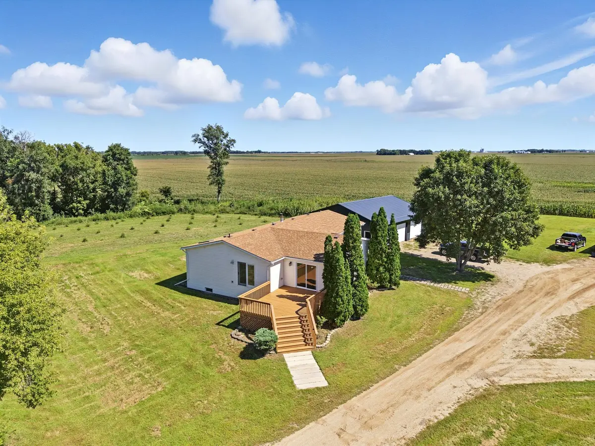 755 240th AVE SW, Appleton, MN 56208