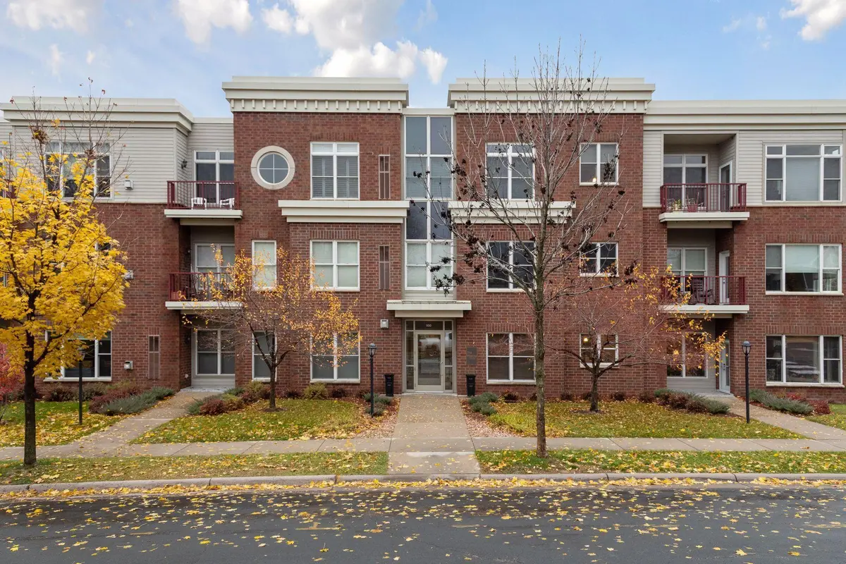 100 4th AVE N #308, South Saint Paul, MN 55075