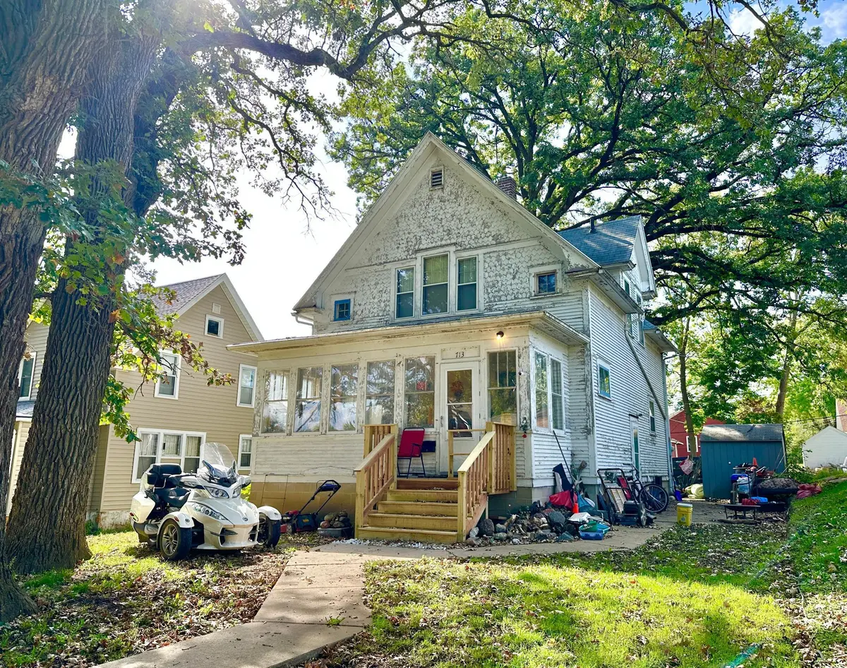 713 Minnesota AVE, Albert Lea, MN 56007