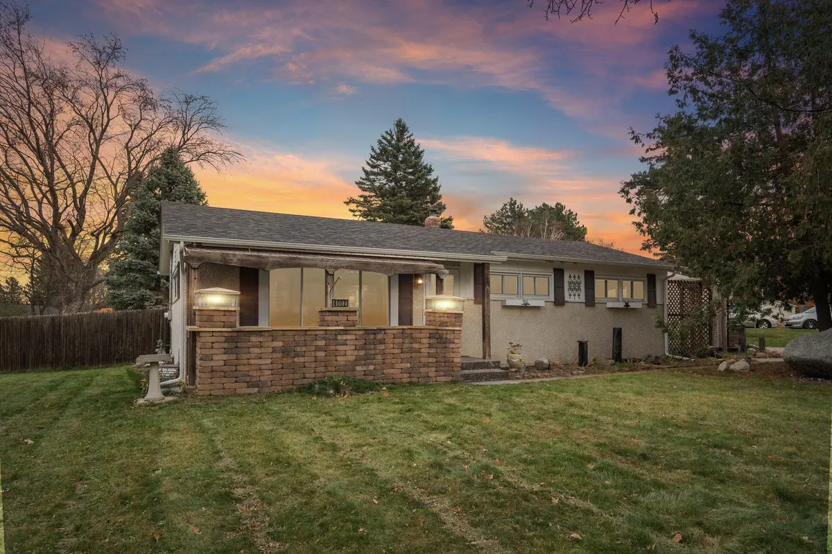 4002 Gisella BLVD, White Bear Lake, MN 55110