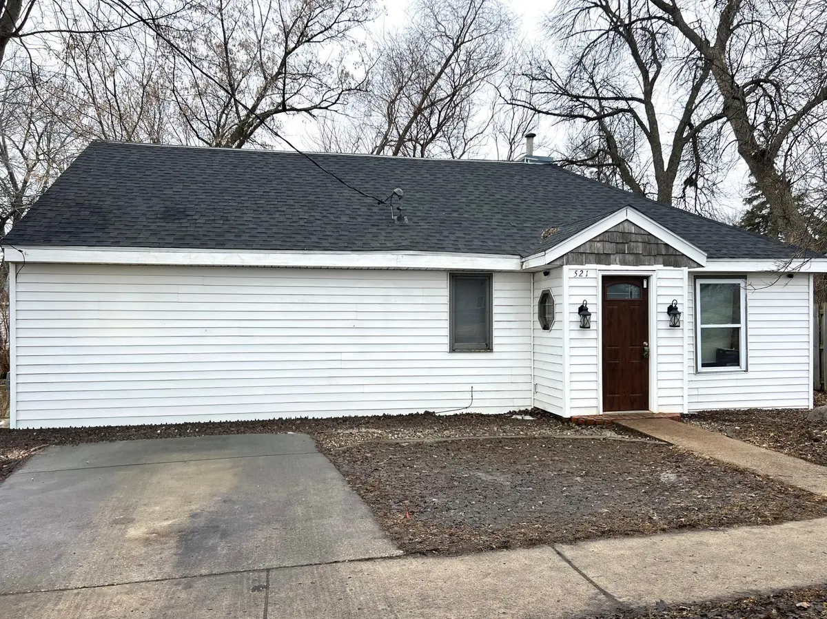 521 Webster AVE, North Mankato, MN 56003