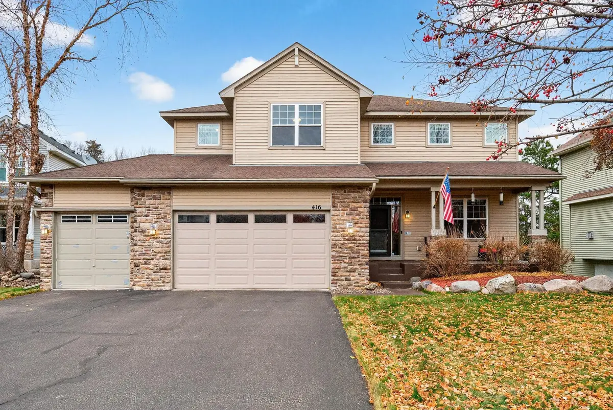 416 Creekwood CIR N, Champlin, MN 55316