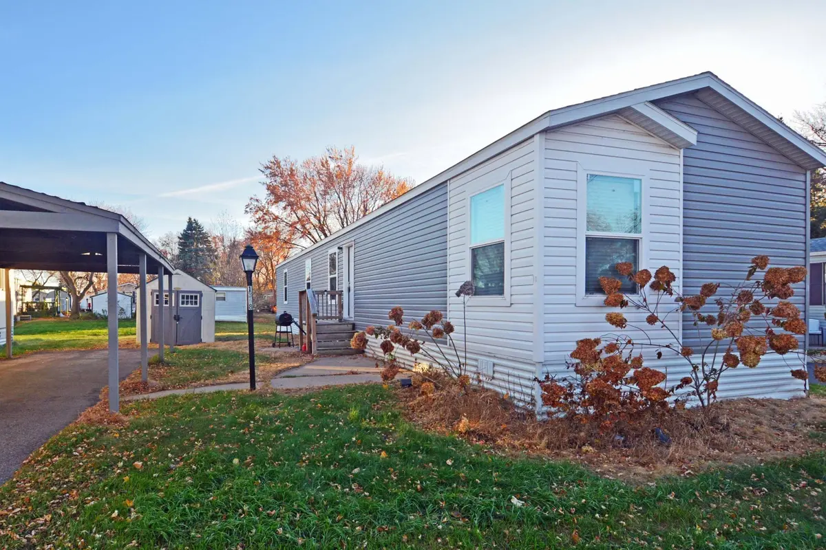 1368 96th LN NE, Blaine, MN 55434