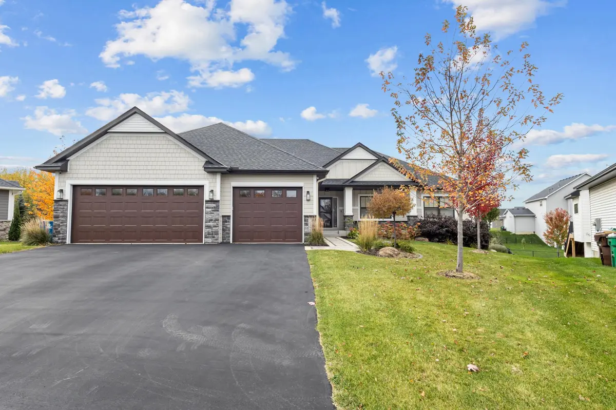14195 Juneau LN N, Dayton, MN 55327