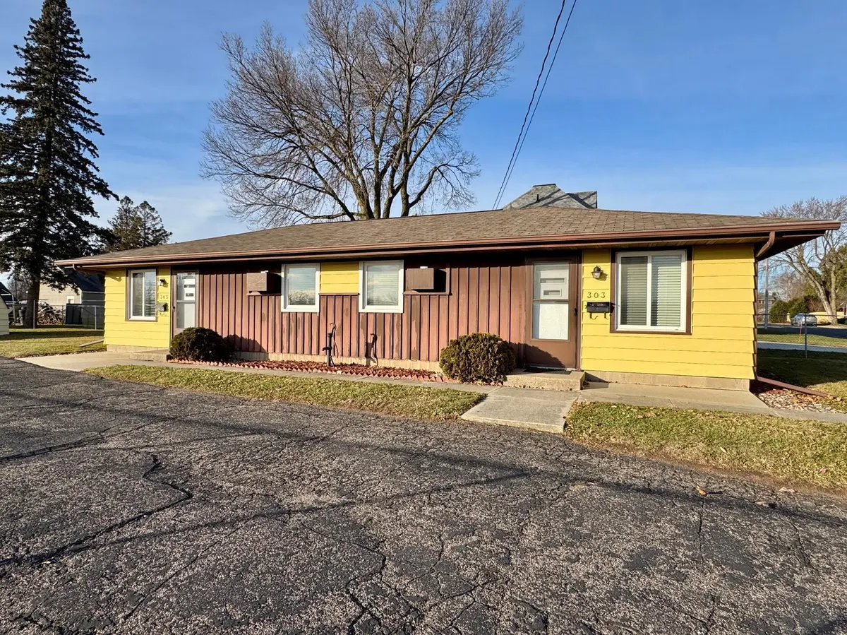 303 6th AVE SW, Stewartville, MN 55976