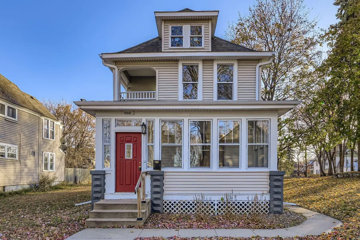 988 Reaney AVE, Saint Paul, MN 55106
