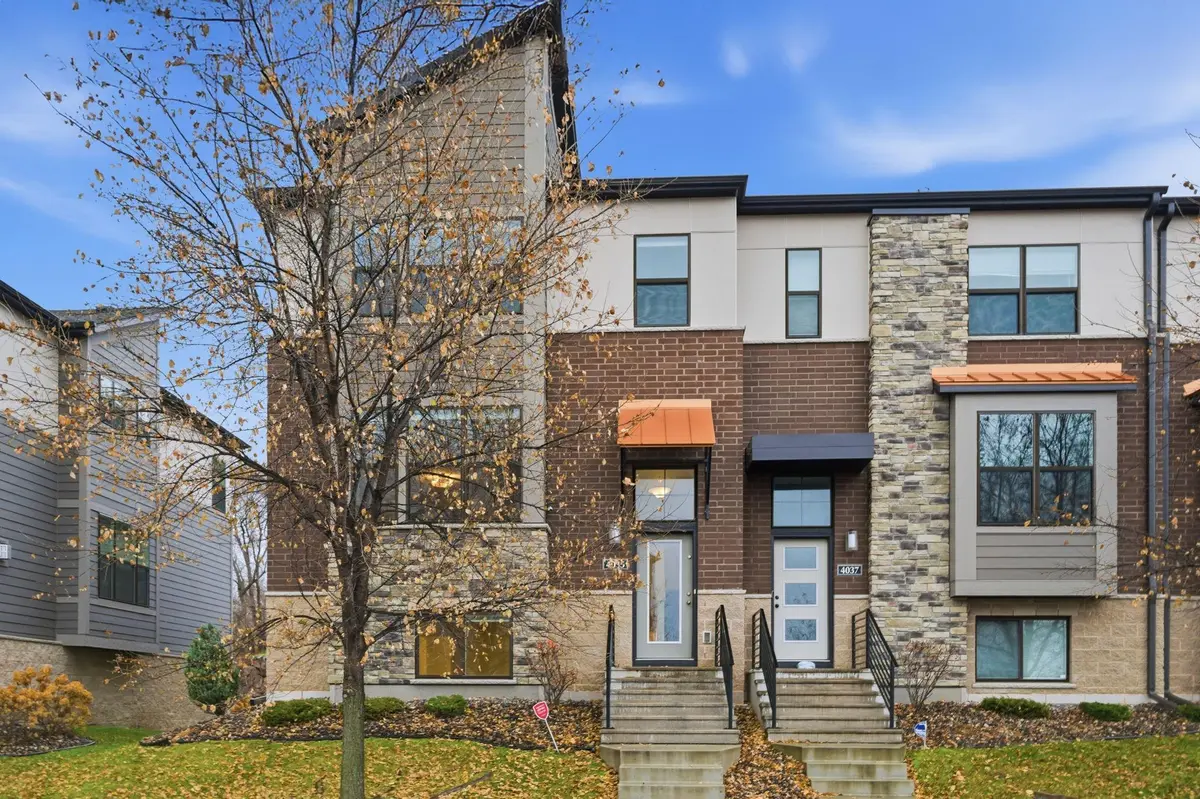 4035 River Valley WAY, Eagan, MN 55122