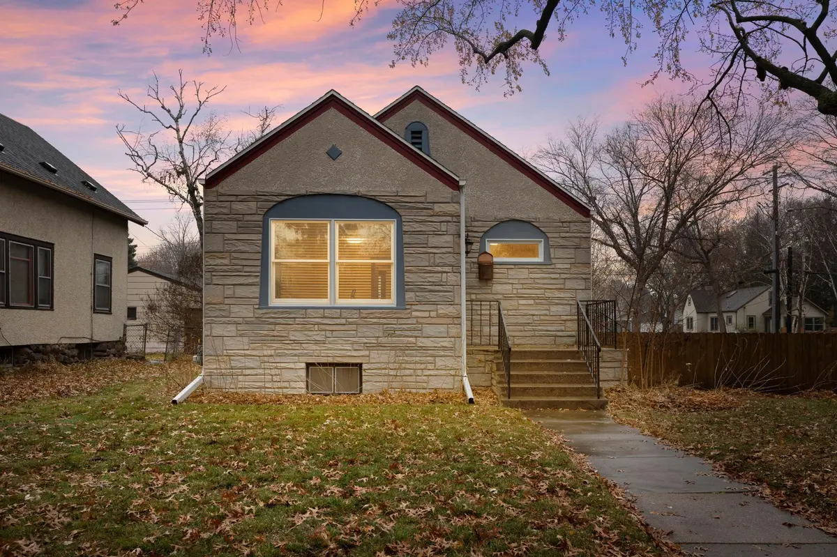 3957 45th AVE S, Minneapolis, MN 55406