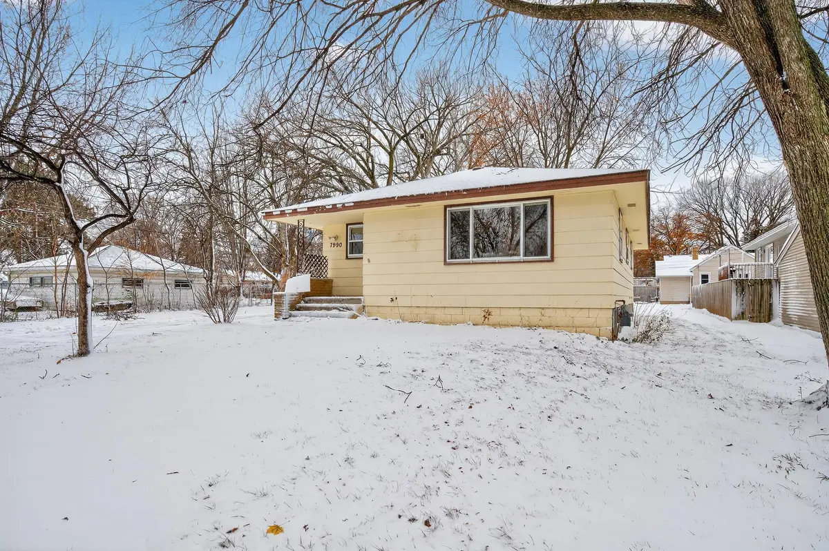 7990 E River RD, Fridley, MN 55432