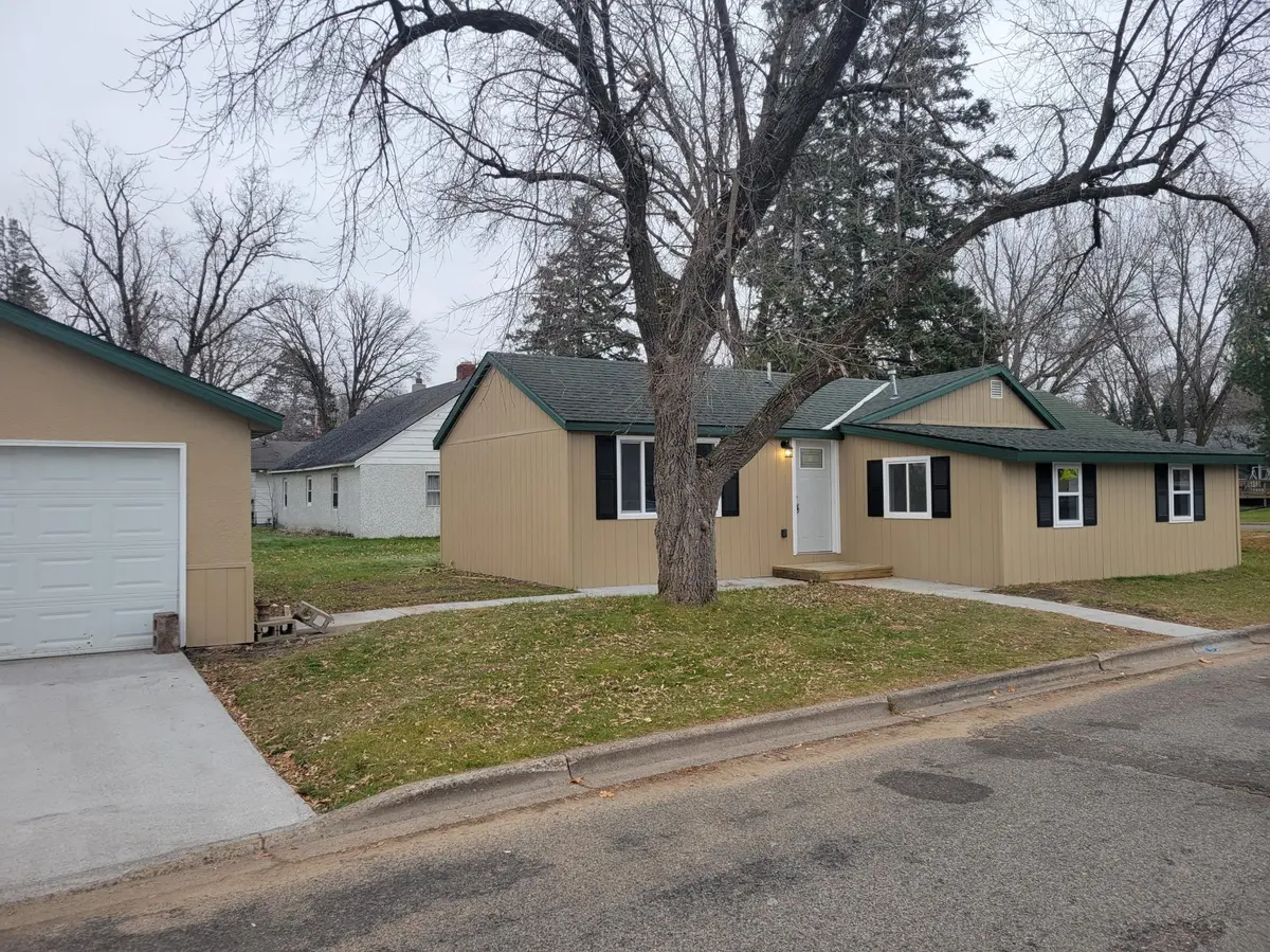 1201 L ST NE, Brainerd, MN 56401
